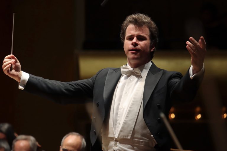 merlin 164828157 2966d166 84a1 4a62 877c 526112515ca0 mobileMasterAt3x merlin 164828157 2966d166 84a1 4a62 877c 526112515ca0 mobileMasterAt3x